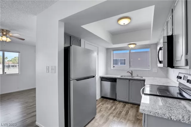 MLS: 2503631 Condo For Sale