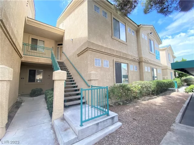 MLS: 2503672 Condo For Sale