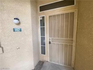 Photo #3: 2503672 Listing 