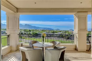 Photo #1: 2503683 Listing