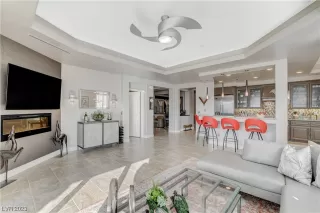 Photo #3: 2503683 Listing