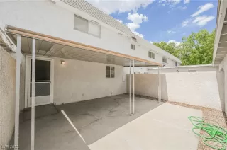 Photo #3: 2503736 Listing