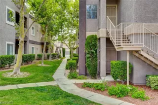 Photo #1: 2503766 Listing