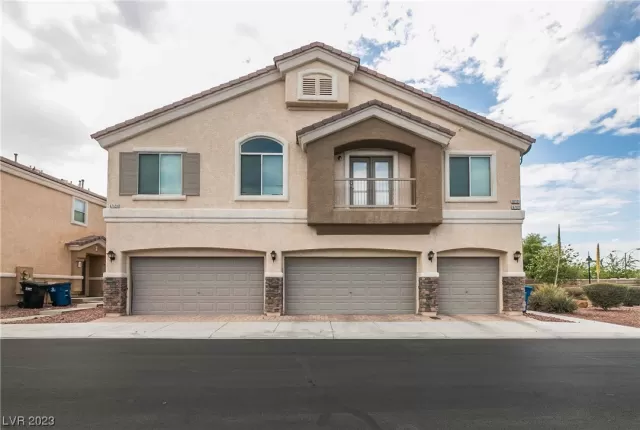 MLS: 2503782 Condo For Sale