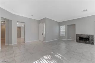 Photo #4: 2503802 Listing 