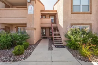 Photo #2: 2503825 Listing 