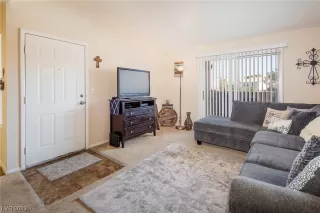 Photo #6: 2503825 Listing 