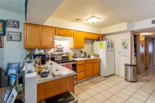 Photo #5: 2503854 Listing 