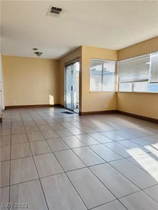 Photo #1: 2503870 Listing