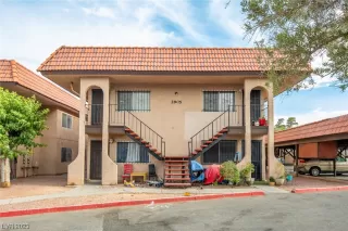 Photo #1: 2503876 Listing