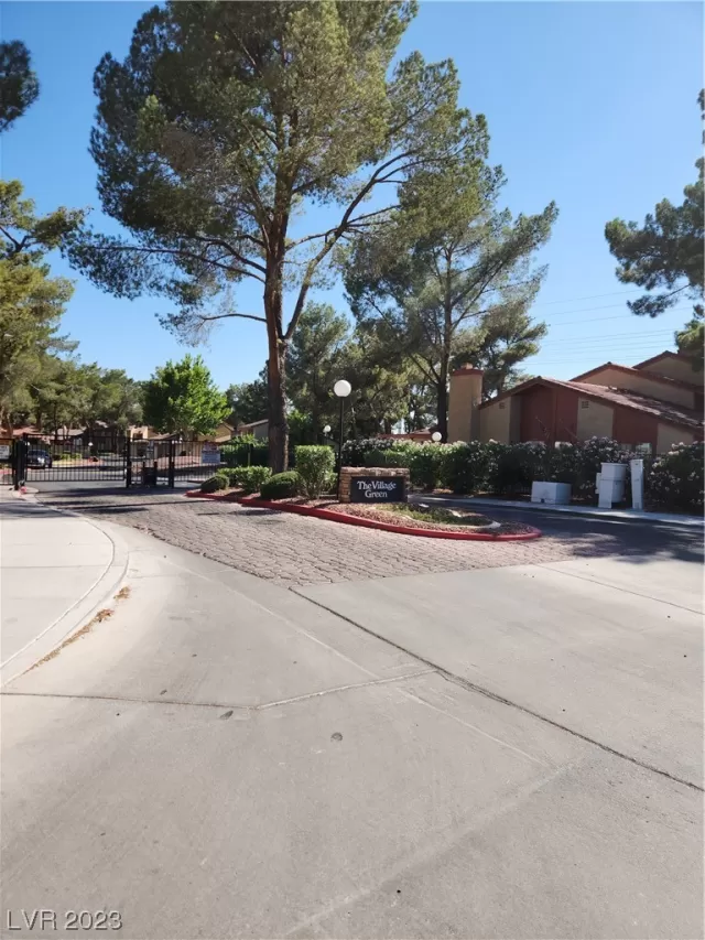 MLS: 2503891 Condo For Sale