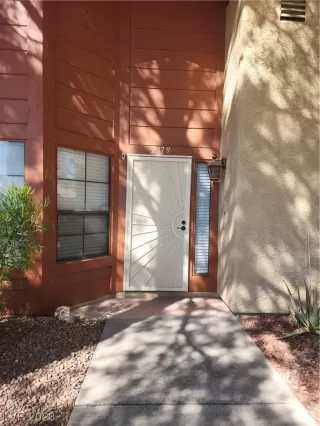 Photo #1: 2503891 Listing 