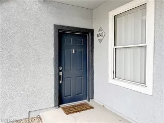 Photo #4: 2503928 Listing