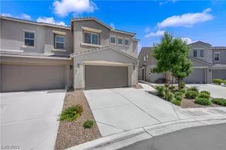 Photo #2: 2503954 Listing