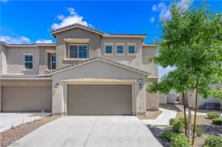 Photo #4: 2503954 Listing