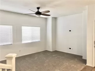 Photo #4: 2504027 Listing