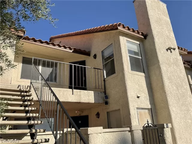 MLS: 2504085 Condo For Sale