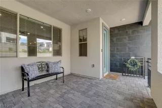 Photo #4: 2504129 Listing