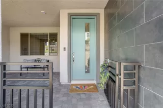 Photo #5: 2504129 Listing