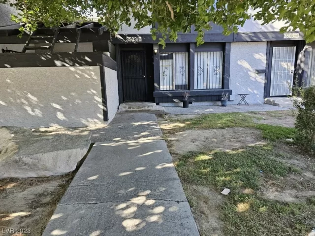 MLS: 2504175 Condo For Sale