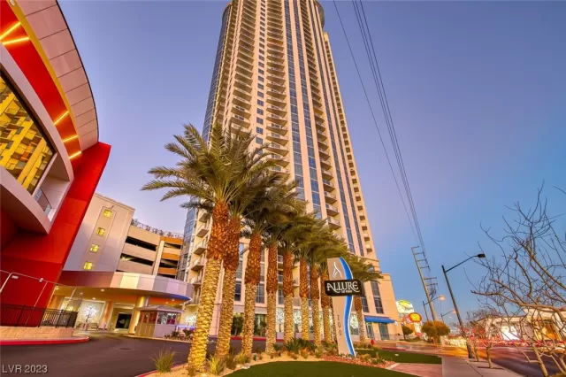 MLS: 2504206 Condo For Sale