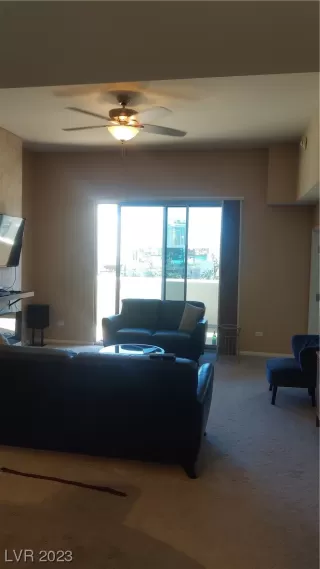 Photo #3: 2504206 Listing 