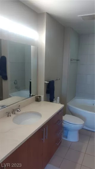 Photo #4: 2504206 Listing 