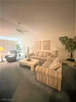 Photo #5: 2504265 Listing 