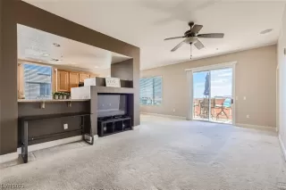 Photo #5: 2504268 Listing 