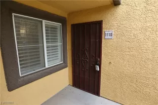 Photo #2: 2504269 Listing