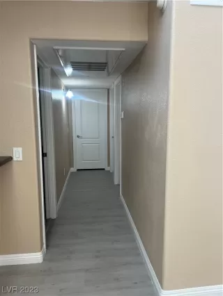 Photo #6: 2504287 Listing