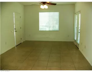 Photo #1: 2504301 Listing 