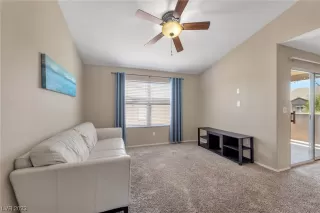 Photo #3: 2504354 Listing