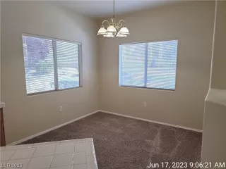 Photo #5: 2504372 Listing 