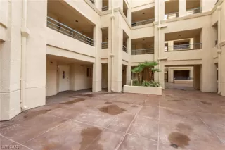 Photo #1: 2504373 Listing