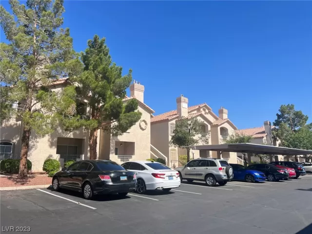 MLS: 2504429 Condo For Sale