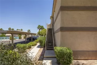 Photo #2: 2504468 Listing 