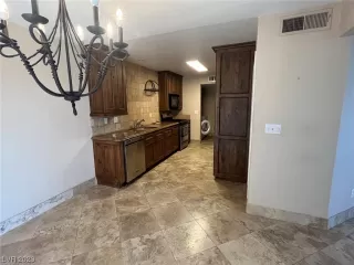 Photo #6: 2504504 Listing 