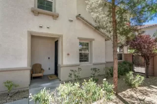 Photo #1: 2504520 Listing 