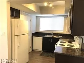 Photo #3: 2504531 Listing 