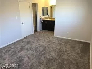 Photo #5: 2504531 Listing 