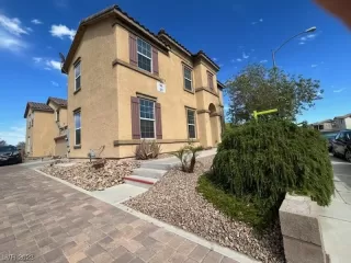 Photo #3: 2504565 Listing 