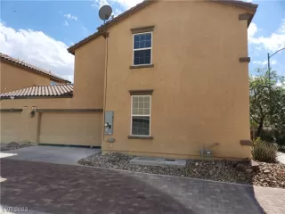 Photo #5: 2504565 Listing 