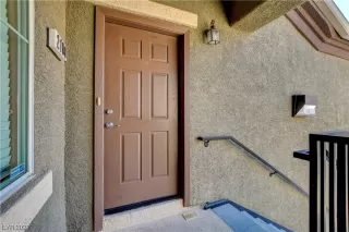Photo #4: 2504615 Listing 