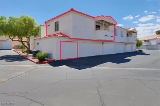 Photo #2: 2504685 Listing