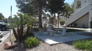 Photo #1: 2504709 Listing