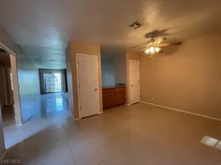 Photo #4: 2504720 Listing 