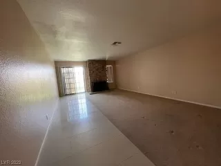 Photo #6: 2504720 Listing 