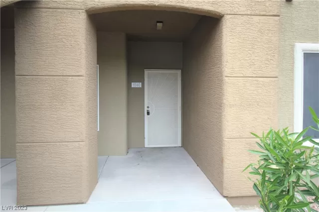 MLS: 2504726 Condo For Sale