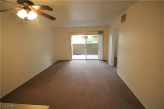 Photo #2: 2504726 Listing 